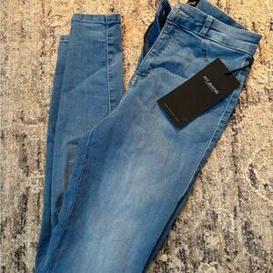 FITJEANS Arctic Light Blue High Waisted Jeans